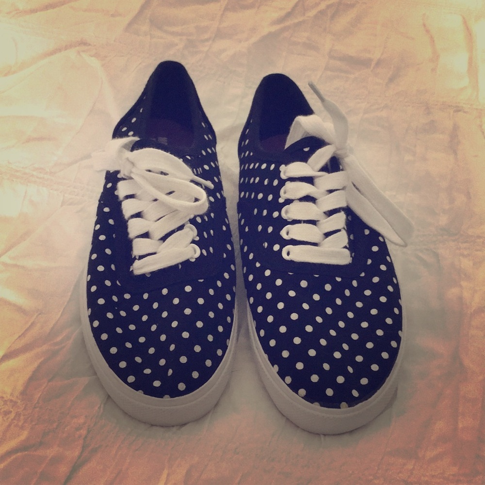 Vans-like spring time sneaker